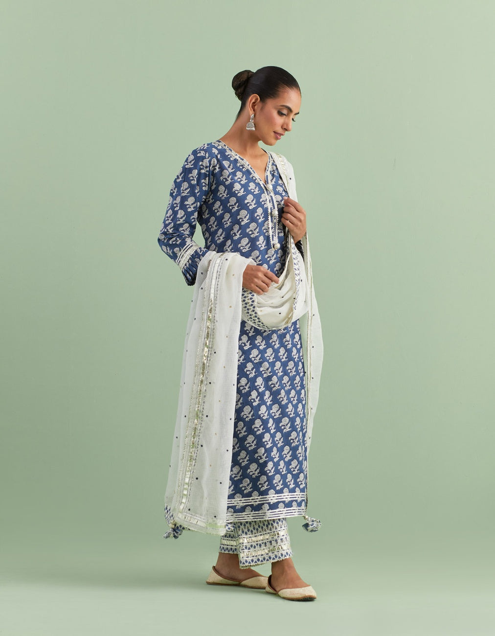 Blue & White Printed Kurta Set