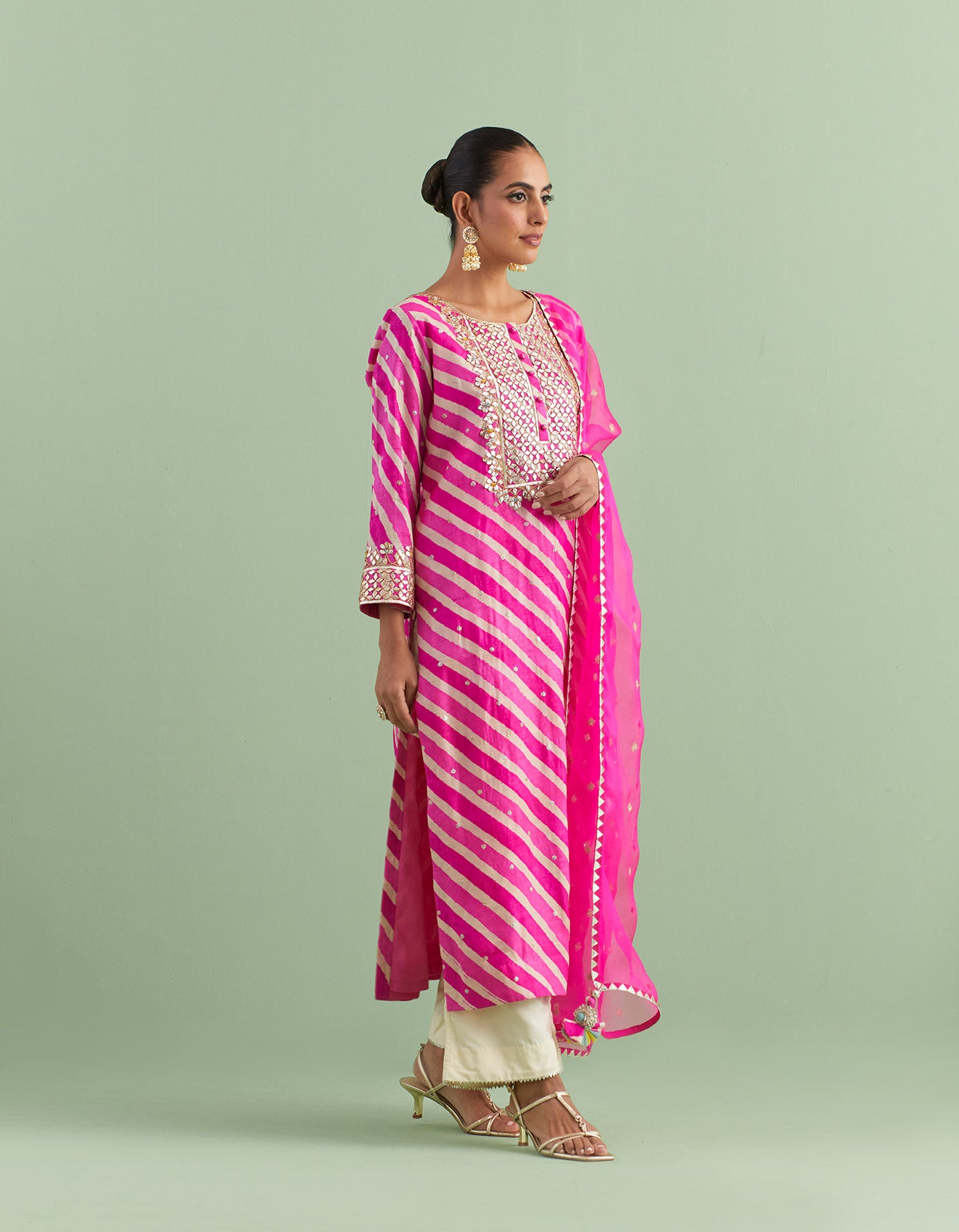 Pink Leheriya Kurta Sets